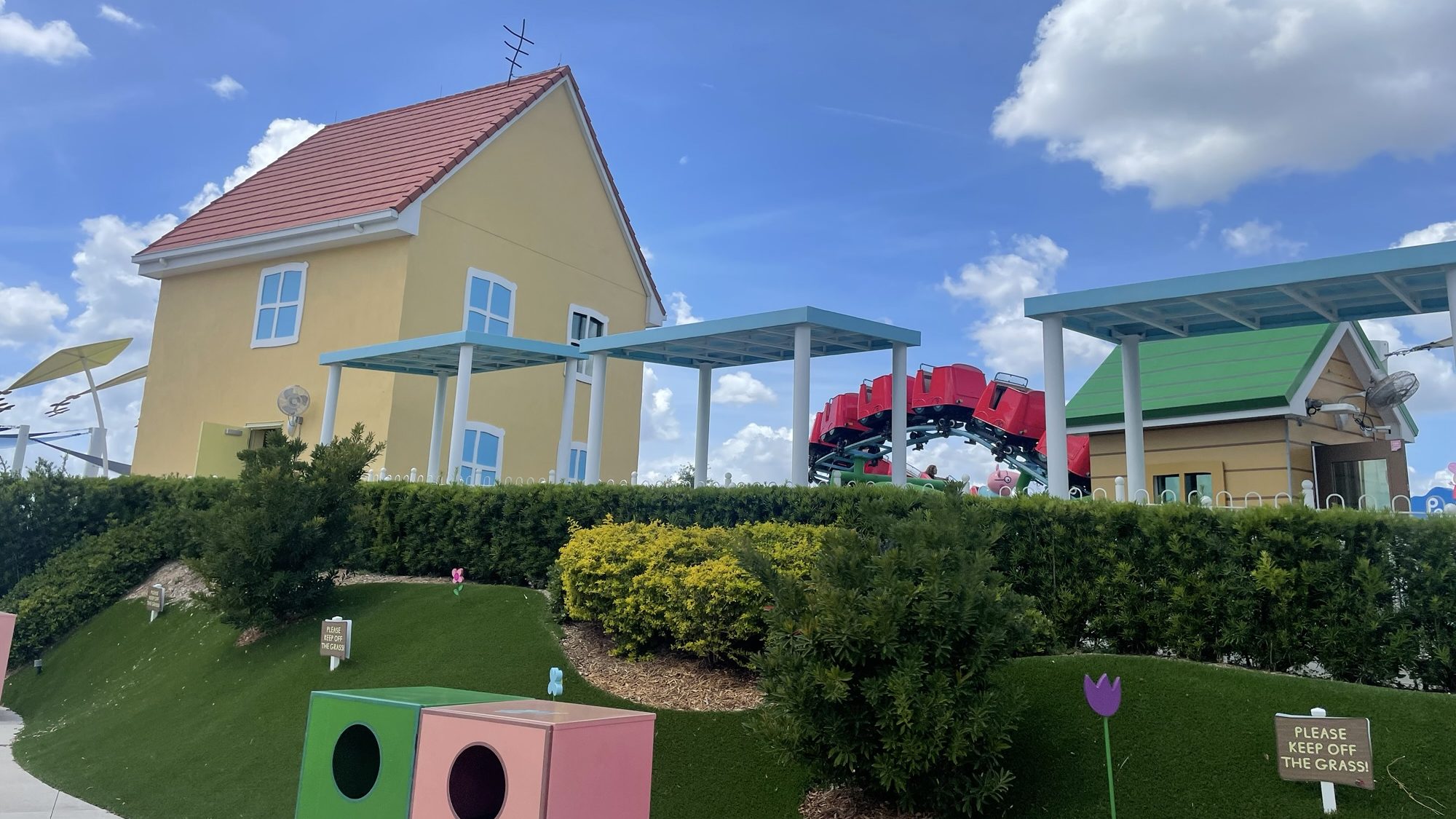 Daddy Pig's Roller Coaster at Peppa Pig Theme Park