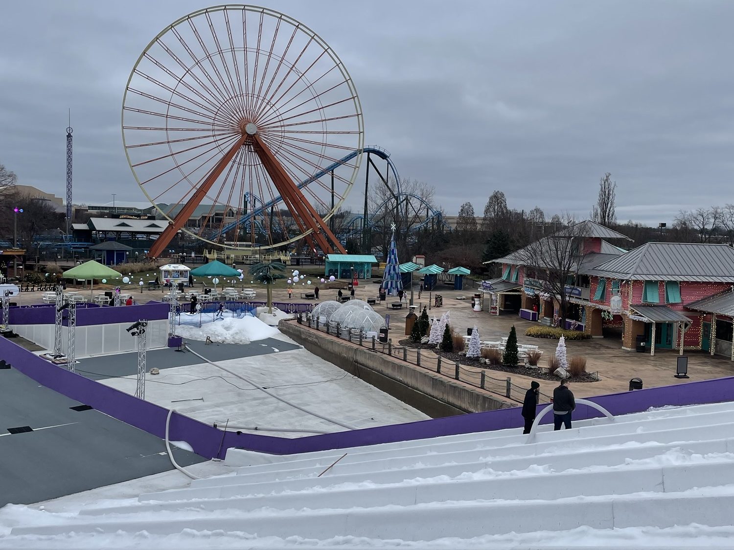 Sledding hill and Ferris wheel at Kentucky Kingdom