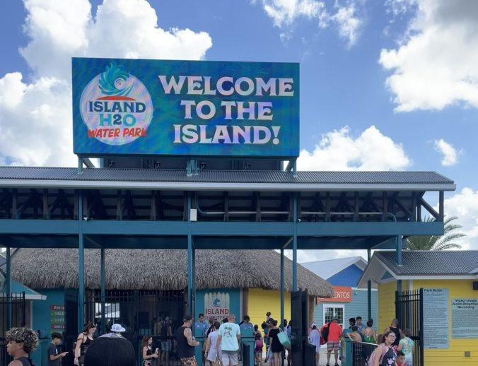 Island H2O Entrance