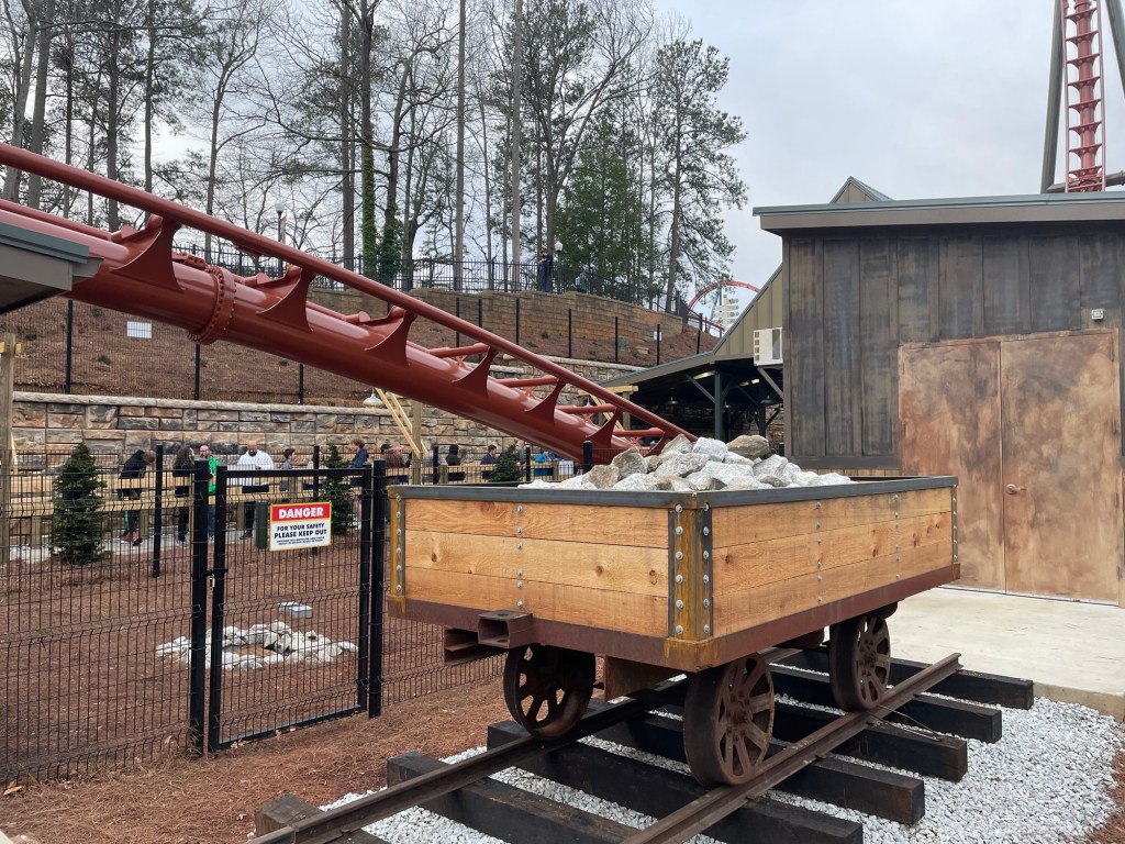 Georgia Gold Rusher at Six Flags Over Georgia line
