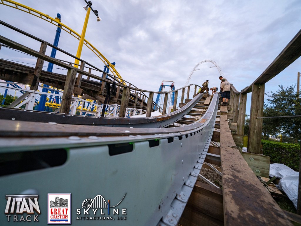 White Lightning Titan Track at Fun Spot Orlando