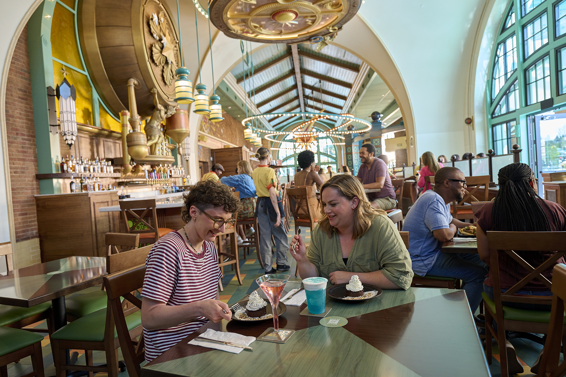 Meteor Astropub at Epic Universe