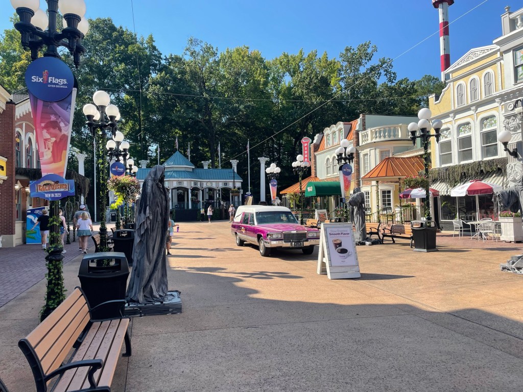 entrance plaza Six Flags Over Georgia during fright fest