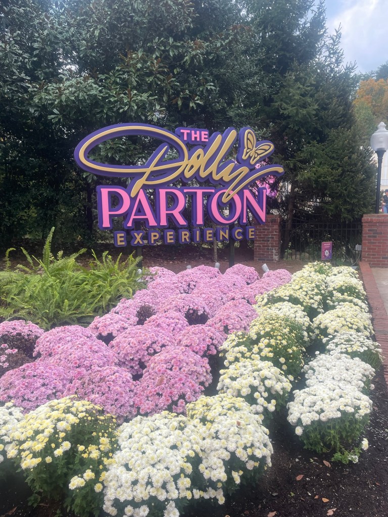 Dollywood Dolly Parton Experience sign