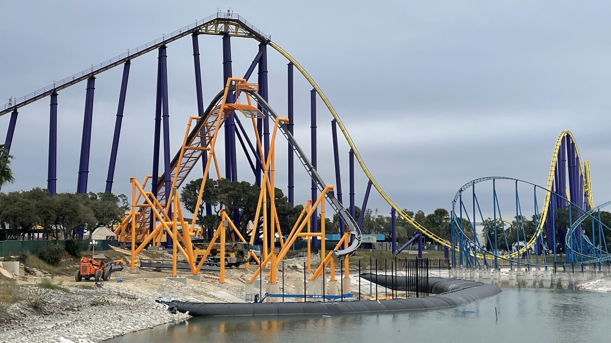 Barracuda Strike Construction