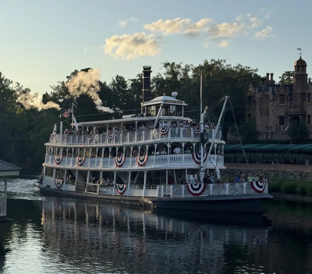 Disney Rivers of America boat