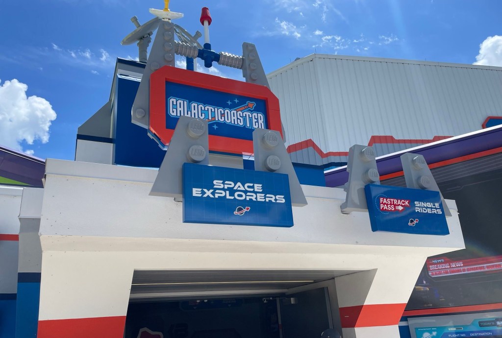Galacticoaster entrance