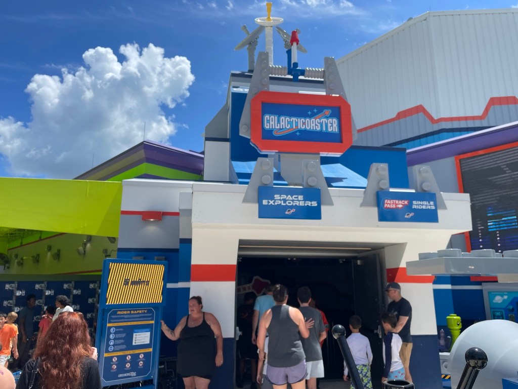 Galacticoaster entrance