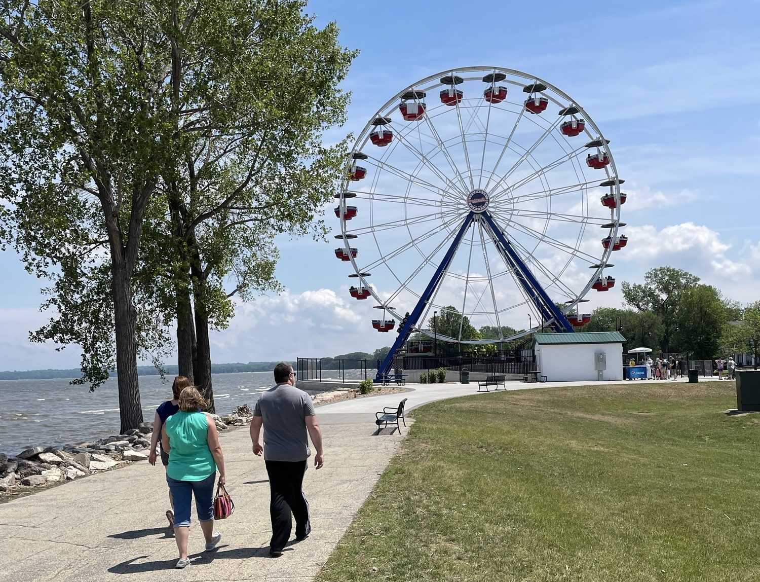 Ferris wheel at Bay Beach